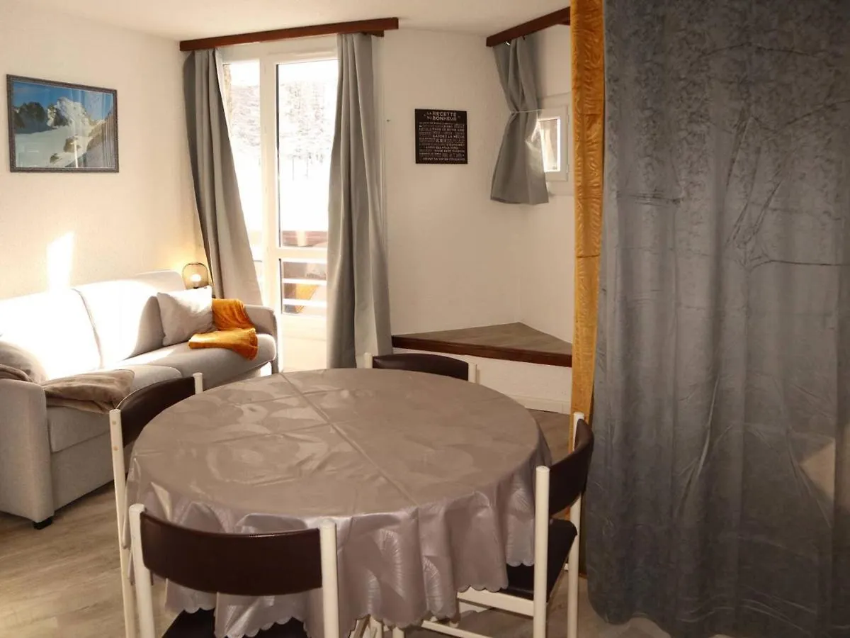 Studio Cosy Ski Aux Pieds, Balcon Sud, 4 Pers, Wifi, Box A Skis - Les Orres - Fr-1-322-517 0*,  France